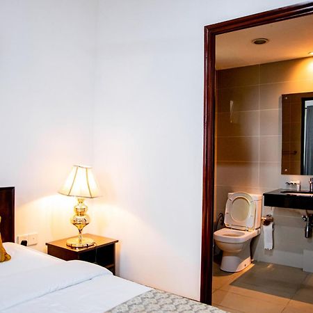 Ceylon City Stay Colombo Dehiwala-Mont Lavinia Extérieur photo